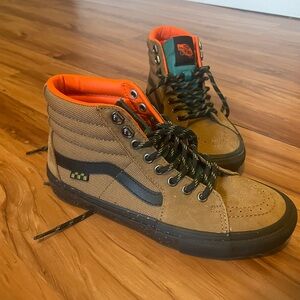 Vans Skate Sk8-Hi Outdoor Brown/Black mens 7, women’s 8.5